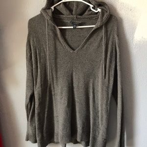 grey american eagle sweater